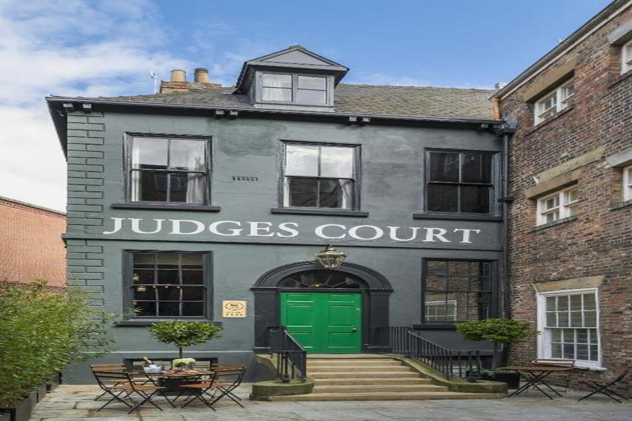 Judges Court Hotel ยอร์ค ภายนอก รูปภาพ